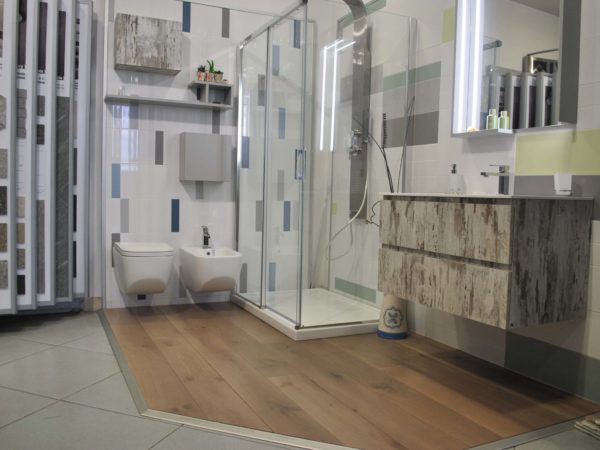 Arredo bagno Como